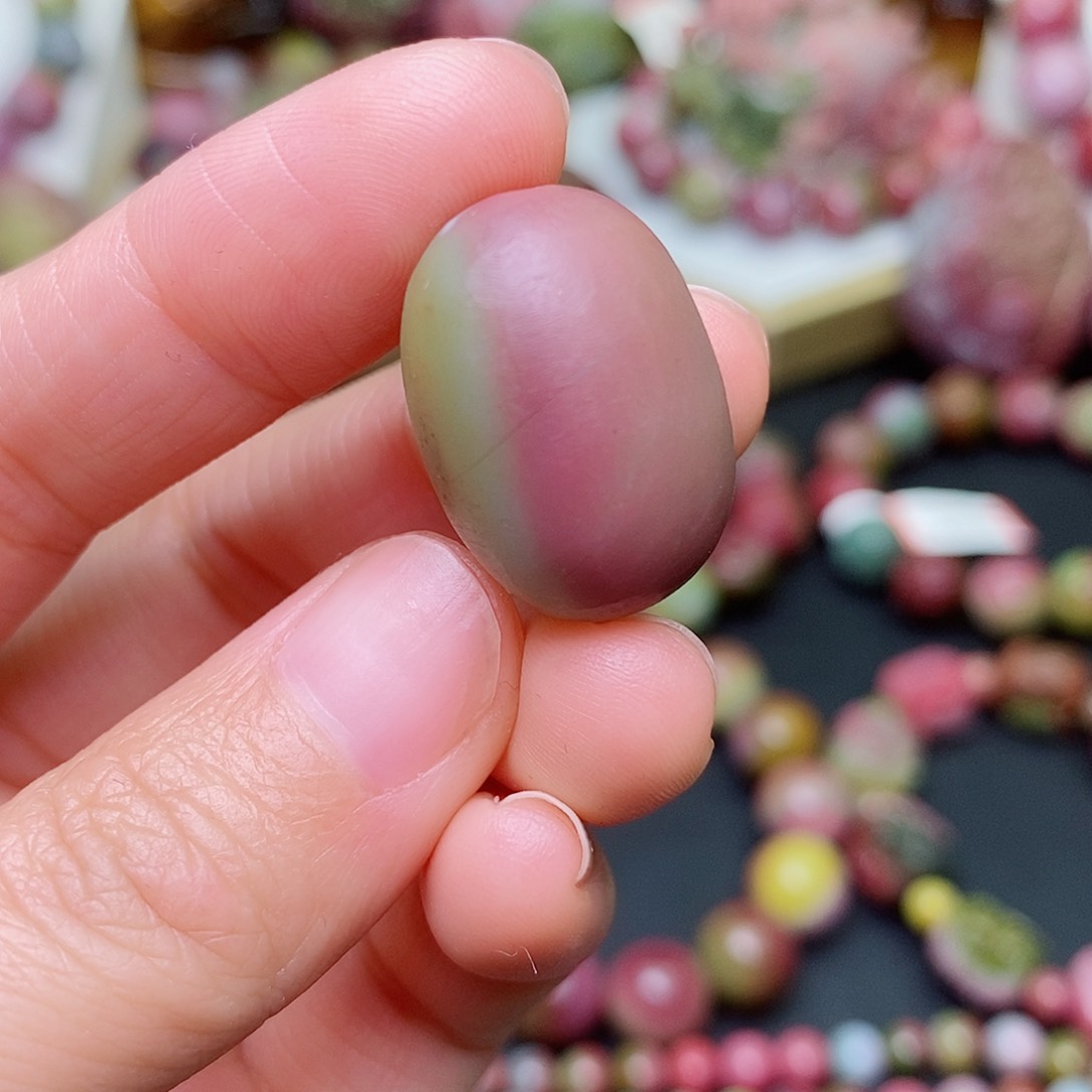 玛瑙/玉髓珠宝奇石未镶嵌盐源玛瑙定制