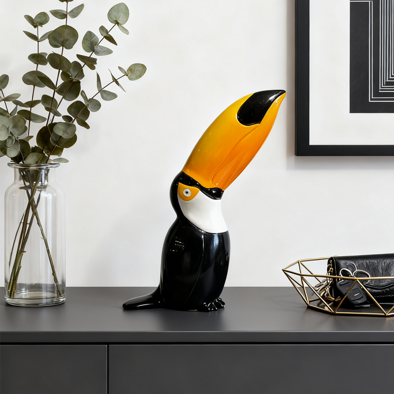 北欧风彩绘大嘴鹦鹉摆件小众高级感艺术家居装饰品