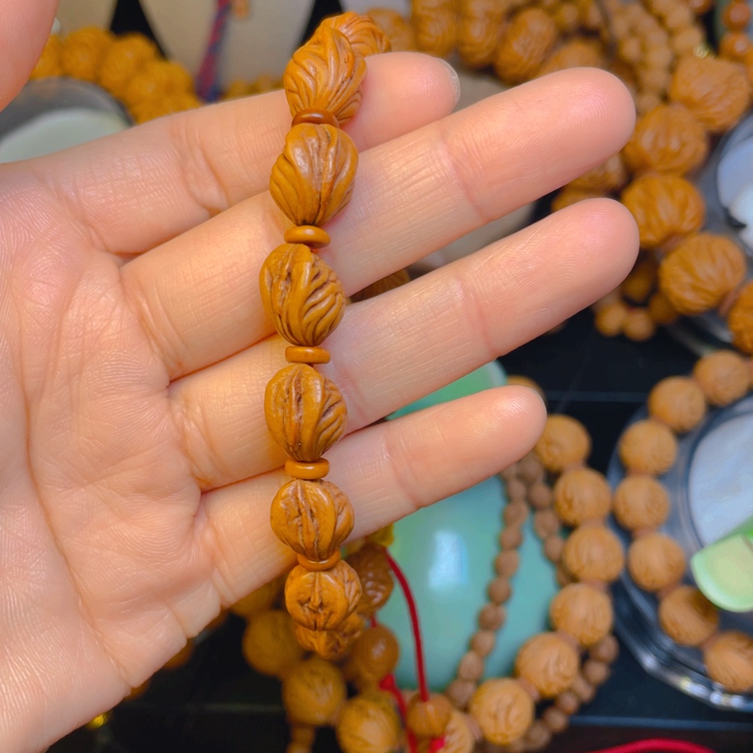 走***狼桃木闪购5555555555