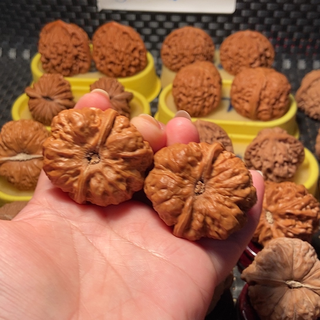 ゛***人文玩核桃吊坠蛤蟆4