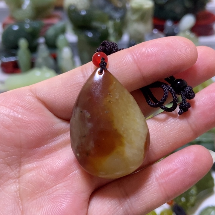 【闪购商品】蛇纹石玉挂件未镶嵌