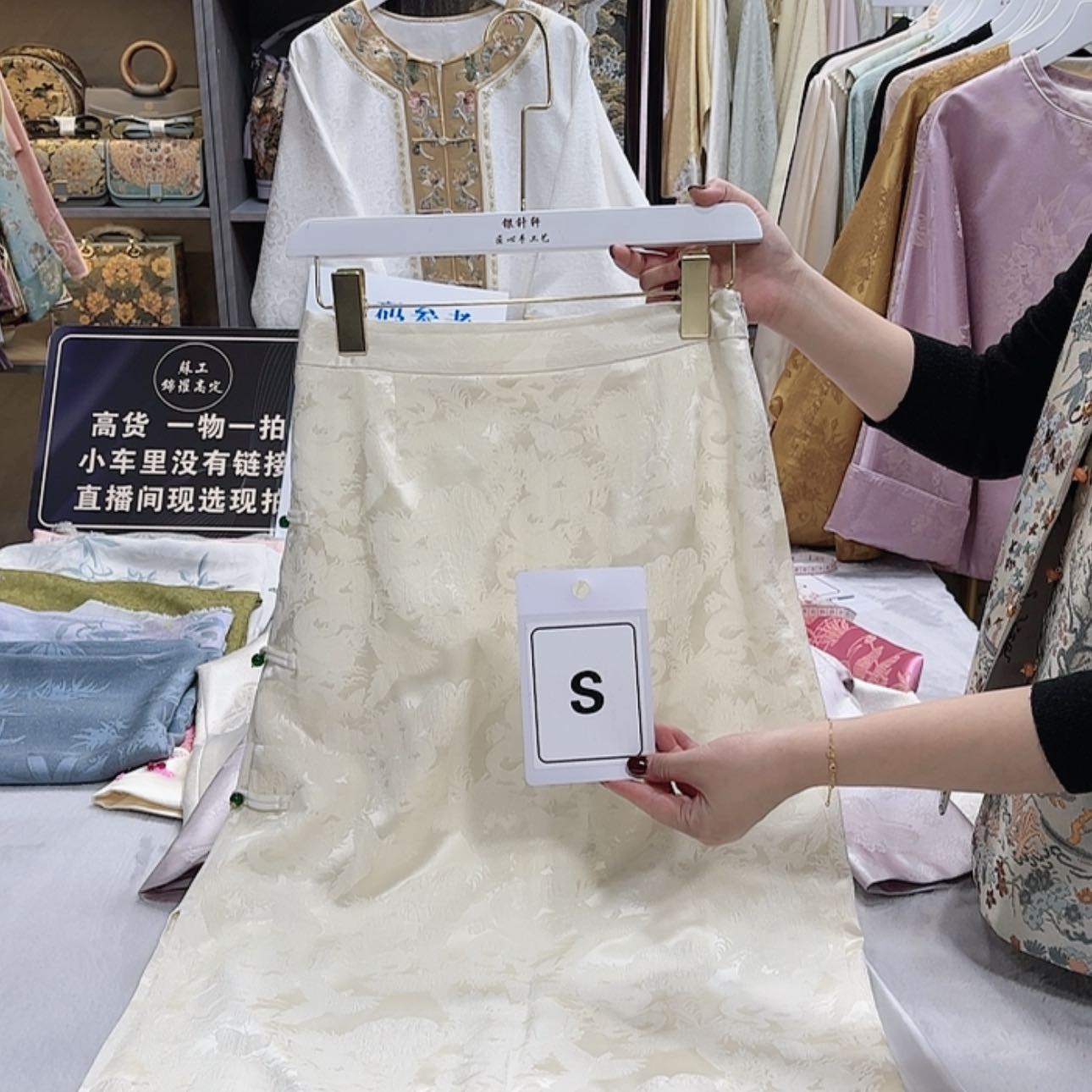 【闪购商品】织绣寒**男男女女男男女女妈妈们