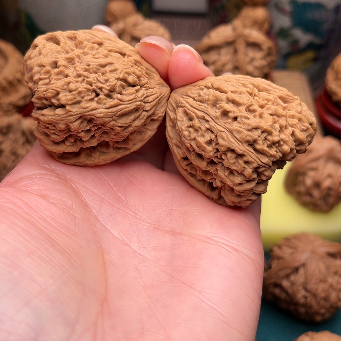 文玩核桃把件南疆