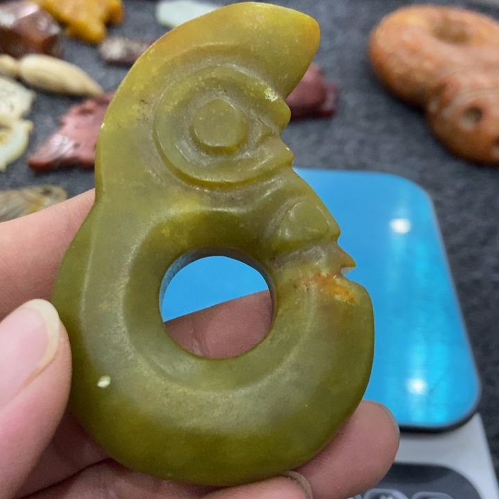 白玉菩提吊坠摆件