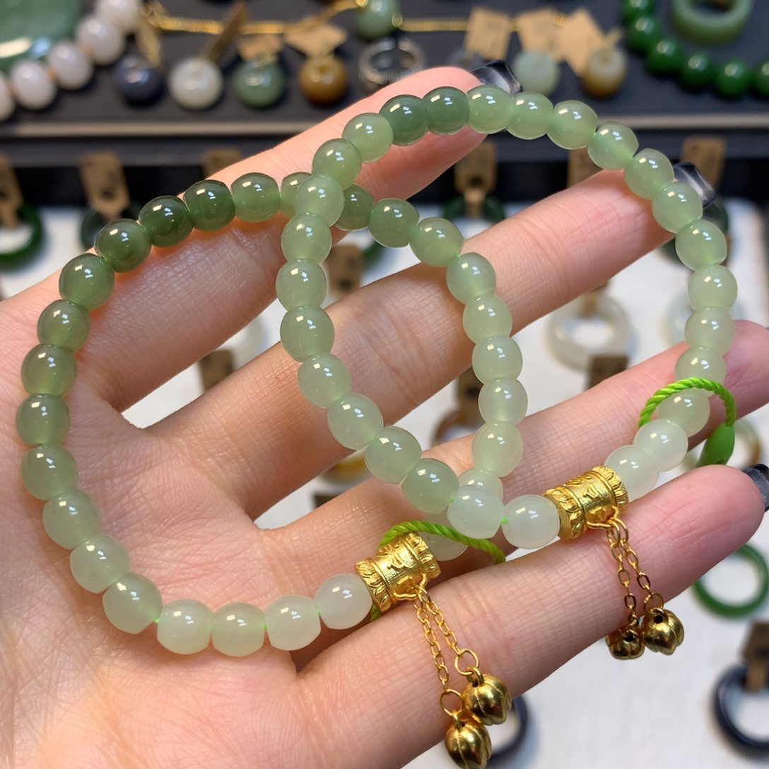 和田玉手串未镶嵌果冻底底青提渐变