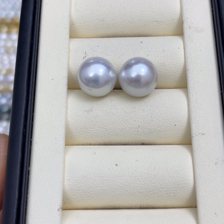海水珍珠耳饰18K金镶嵌澳白素钉13-14mm