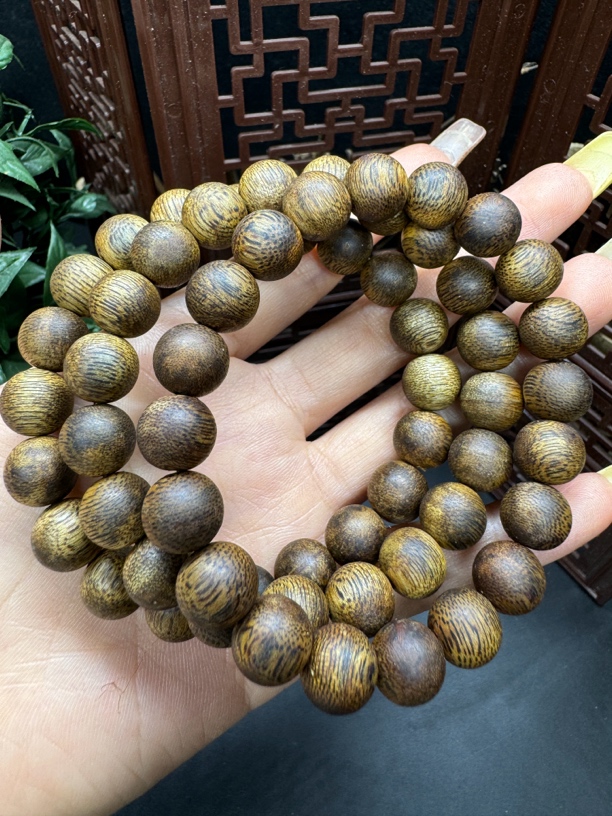 沉香【沉古轩】圆珠单圈 10mm  海南老白棋手串多样性发一