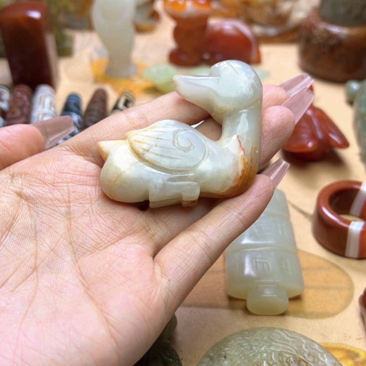 【闪购商品】蛇纹石玉颈饰未镶嵌