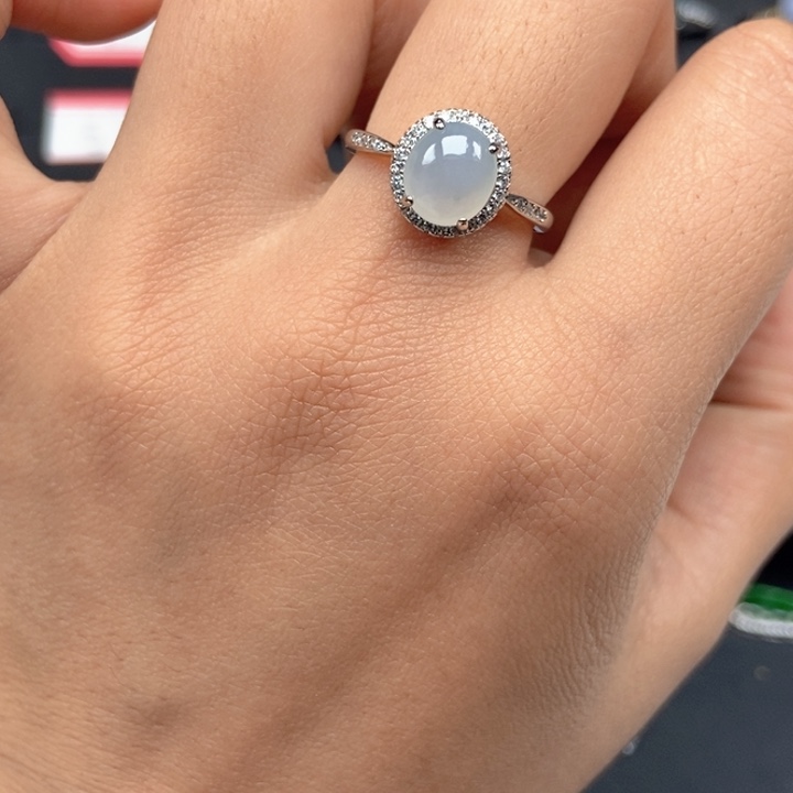 翡翠未镶嵌戒指戒指