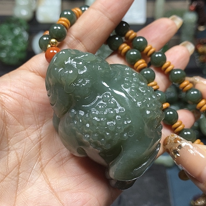 和田玉挂件未镶嵌