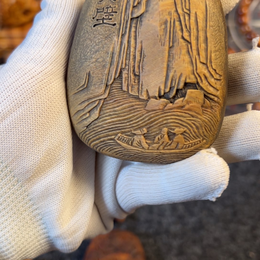 柏木楠*太行崖柏把件