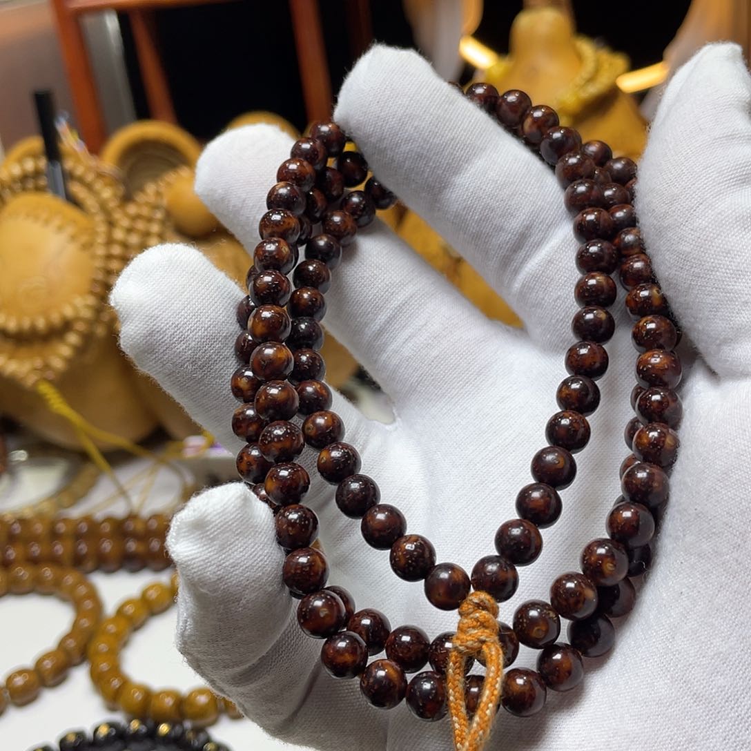 手串星月菩提7圆珠红宝石玉化料福利款