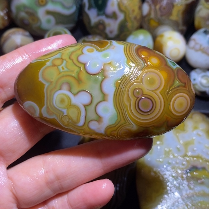 未镶嵌玛瑙/玉髓珠宝半成品8