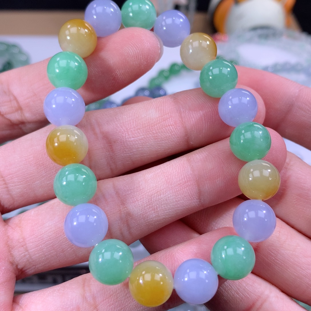 翡翠手链未镶嵌翡翠