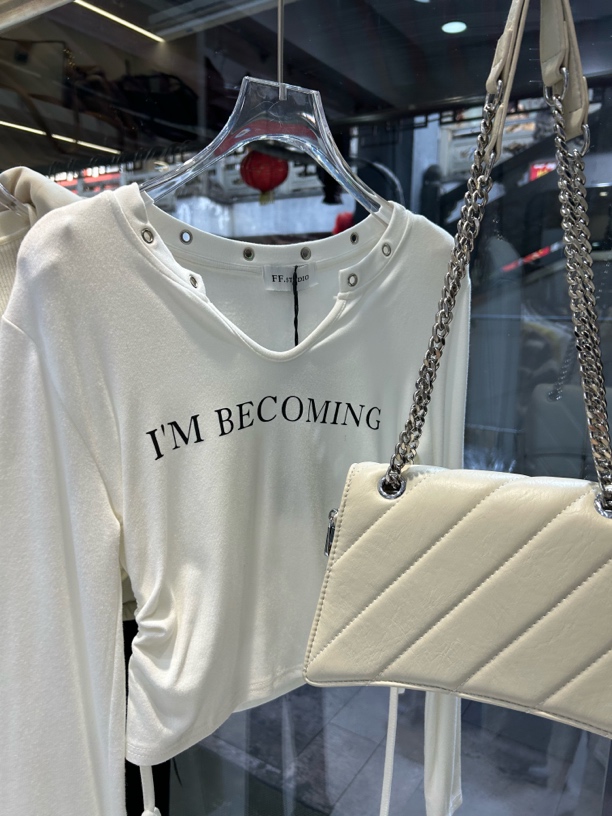 福利断码衣服这里拍