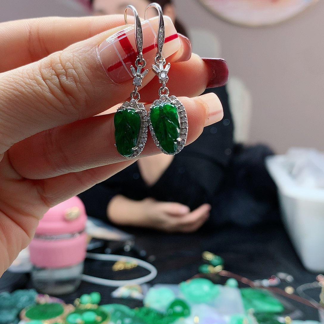 【闪购商品】翡翠耳饰银S925镶嵌，