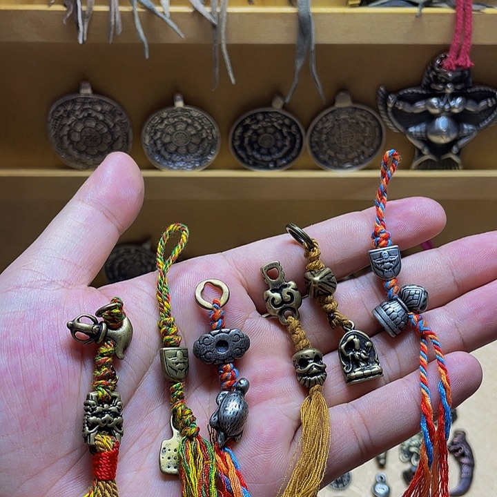 小侧挂一个设计好