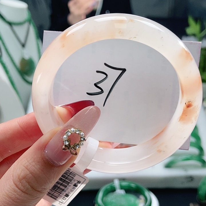 石英质玉手镯未镶嵌天然A货非洲翠手镯