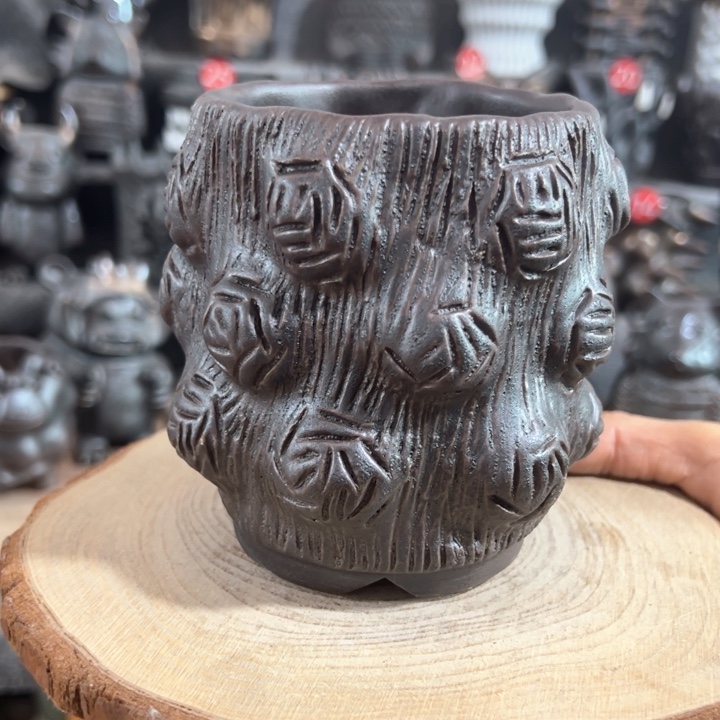 紫砂花盆手捏微瑕，内口8外高11