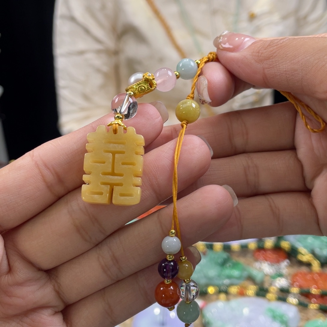 翡翠挂件未镶嵌代编织