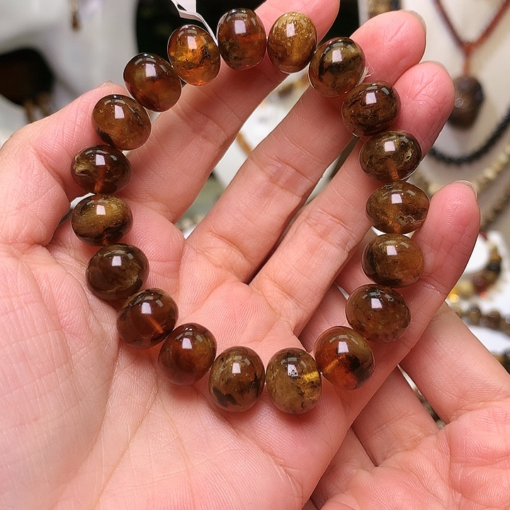 琥珀裸石未镶嵌馨*抚顺琥珀