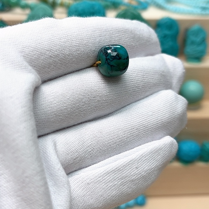 绿松石珠宝未镶嵌