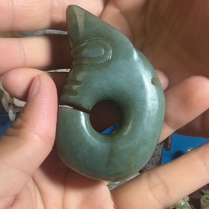 未镶嵌和田玉（青玉）挂件
