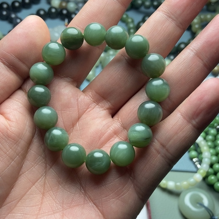 和田玉未镶嵌手链