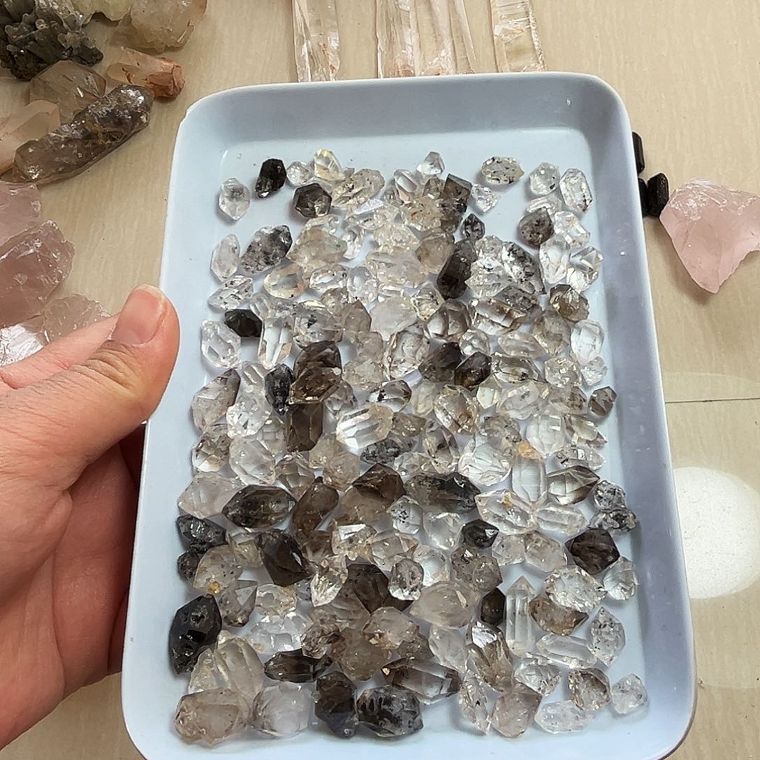 嘟***乐珠宝半成品水晶未镶嵌