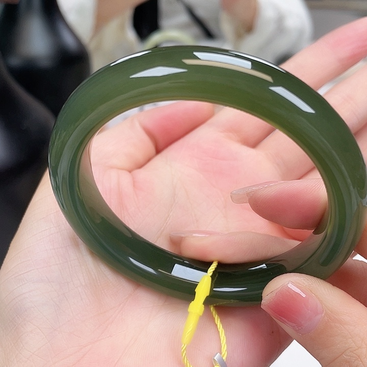 和田玉手镯5859未镶嵌