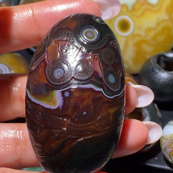 玛瑙/玉髓未镶嵌珠宝奇石26