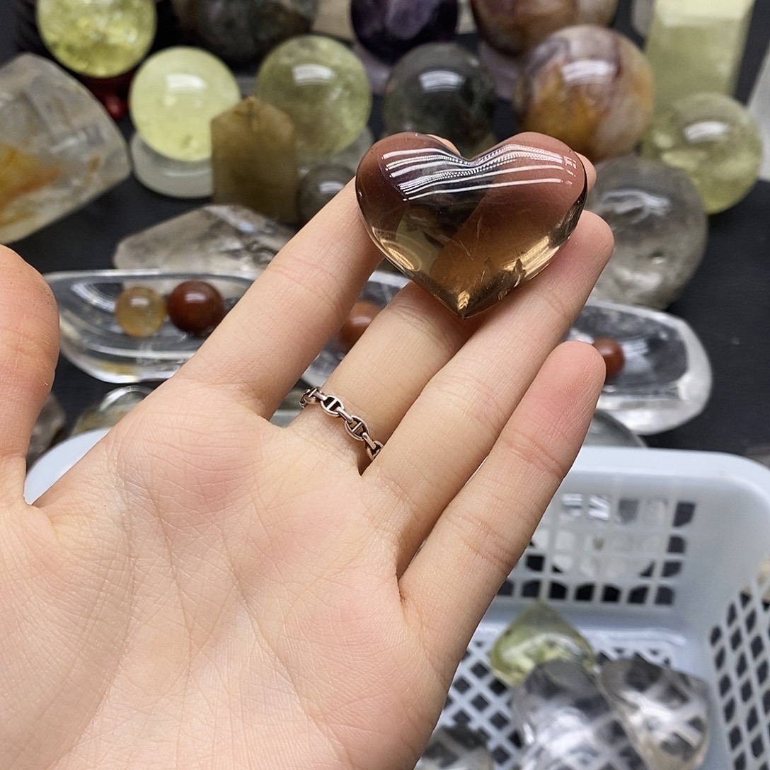 水晶未镶嵌珠宝半成品136水晶石