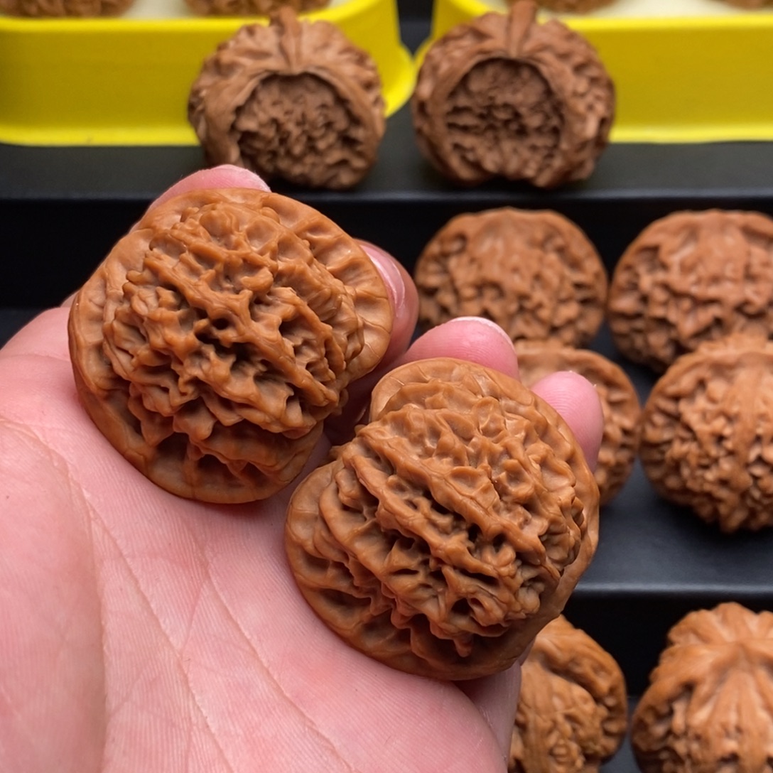 文玩核桃吊坠41秦闷