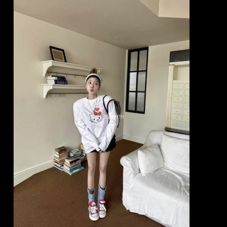 秋季新款【爱心小猫】高品质垫肩宽松遮屁屁女款垫肩长袖大T