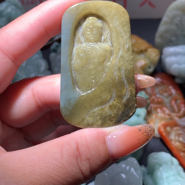 翡翠未镶嵌颈饰保真天然A货翡翠