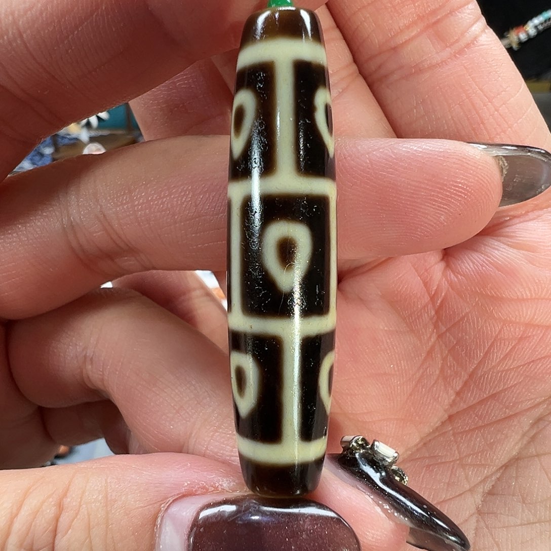 玛瑙/玉髓未镶嵌珠宝半成品建成王炸佛心九眼