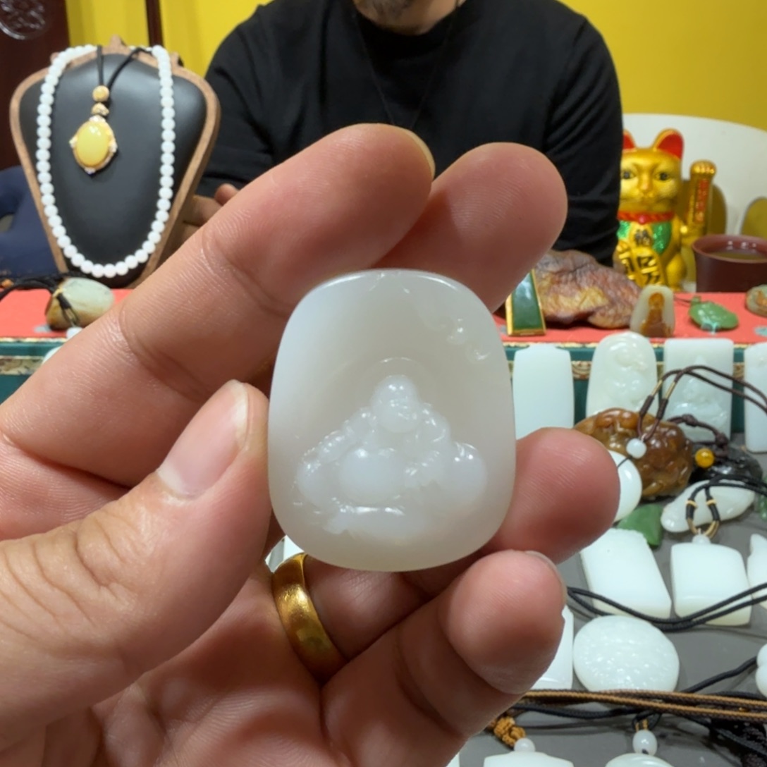 和田玉未镶嵌吊坠(不含链)