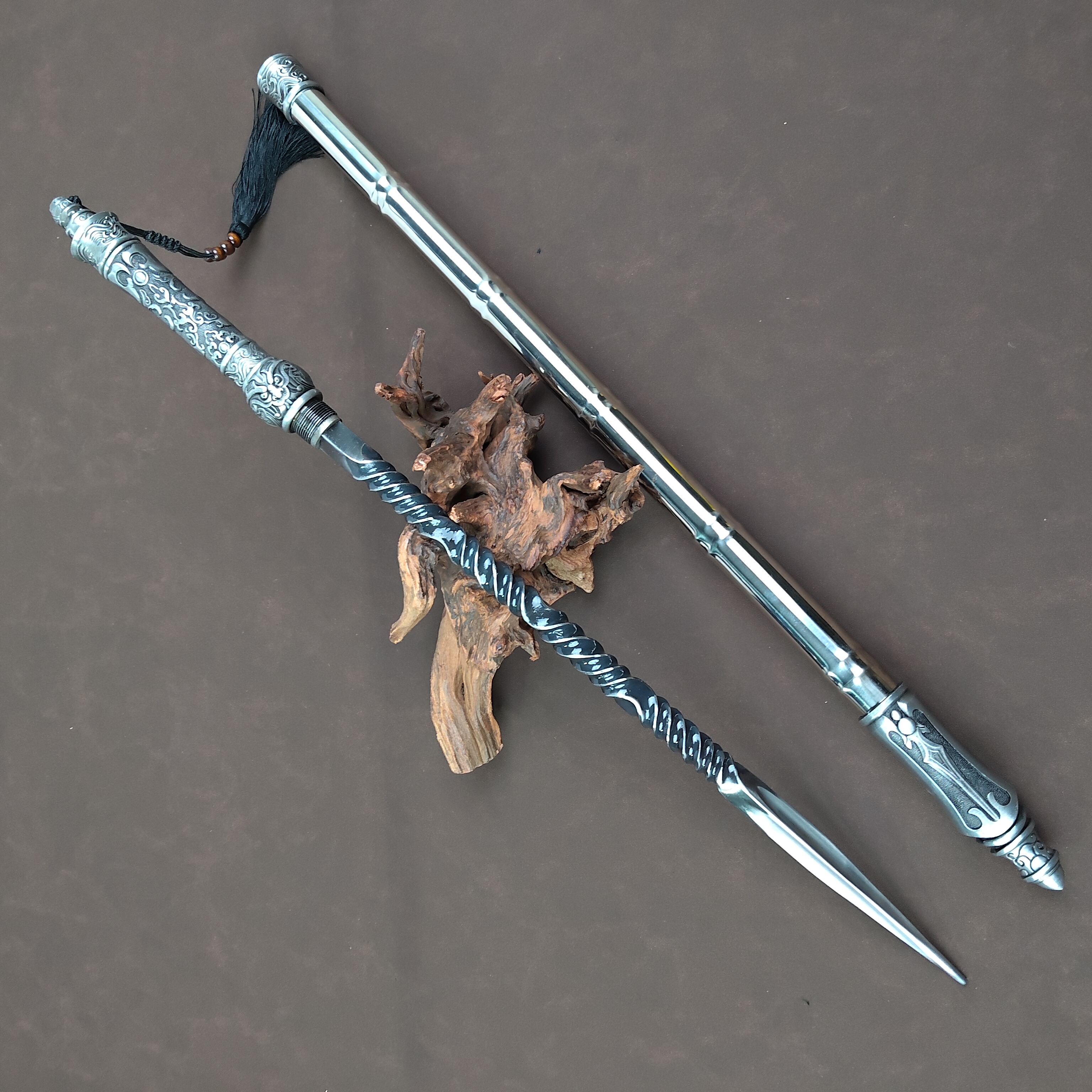 龙甲枪不锈钢外鞘锌合金手柄高碳钢实心枪身不开刃工艺品