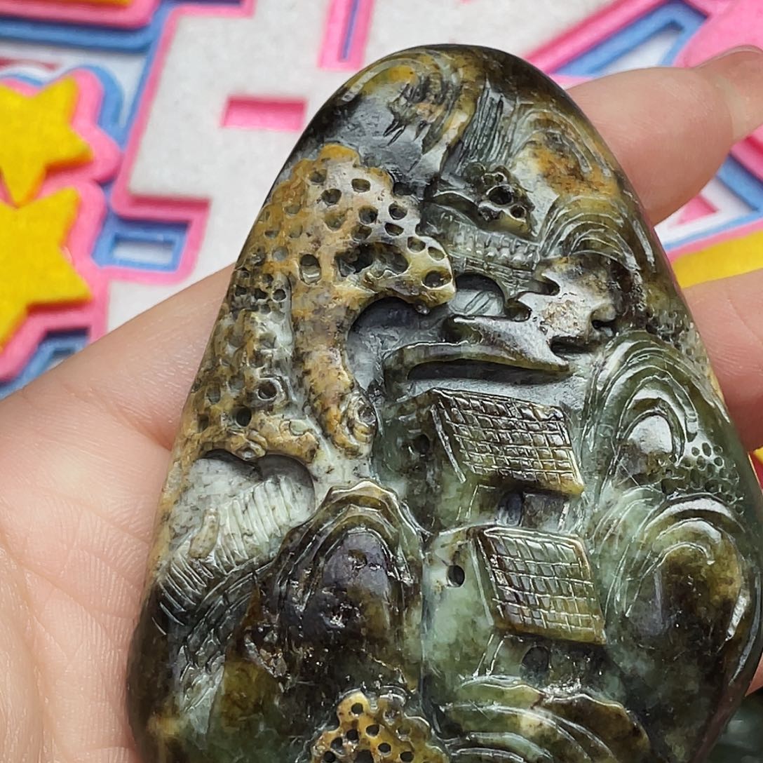 轻***_和田玉未镶嵌颈饰