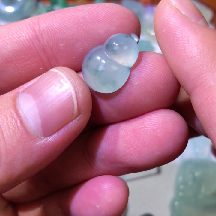 定制翡翠未镶嵌天然a货翡翠