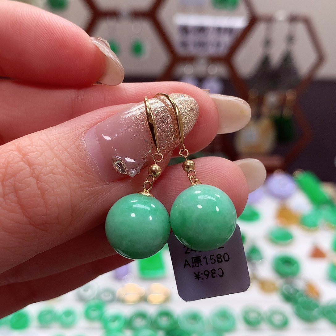 翡翠耳饰18K金镶嵌天然翡翠