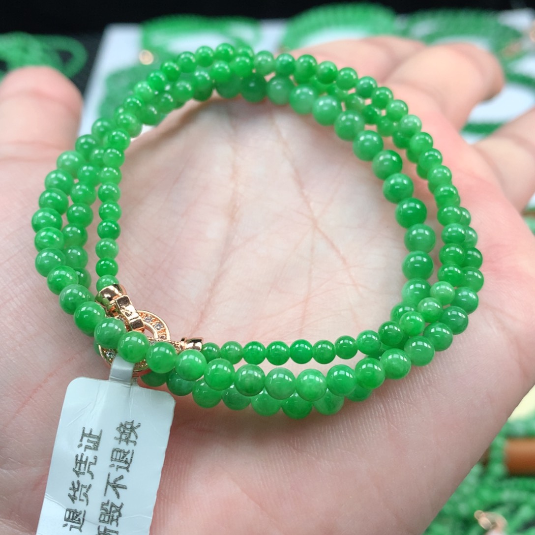 翡翠手链未镶嵌翡翠