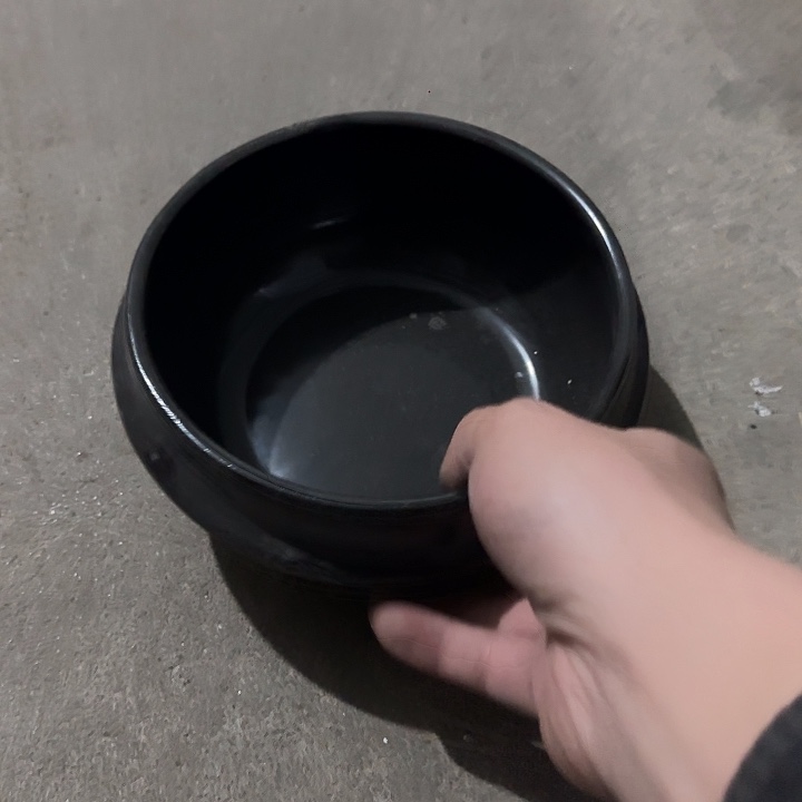 瓷片陶瓷盘子碗啥都有