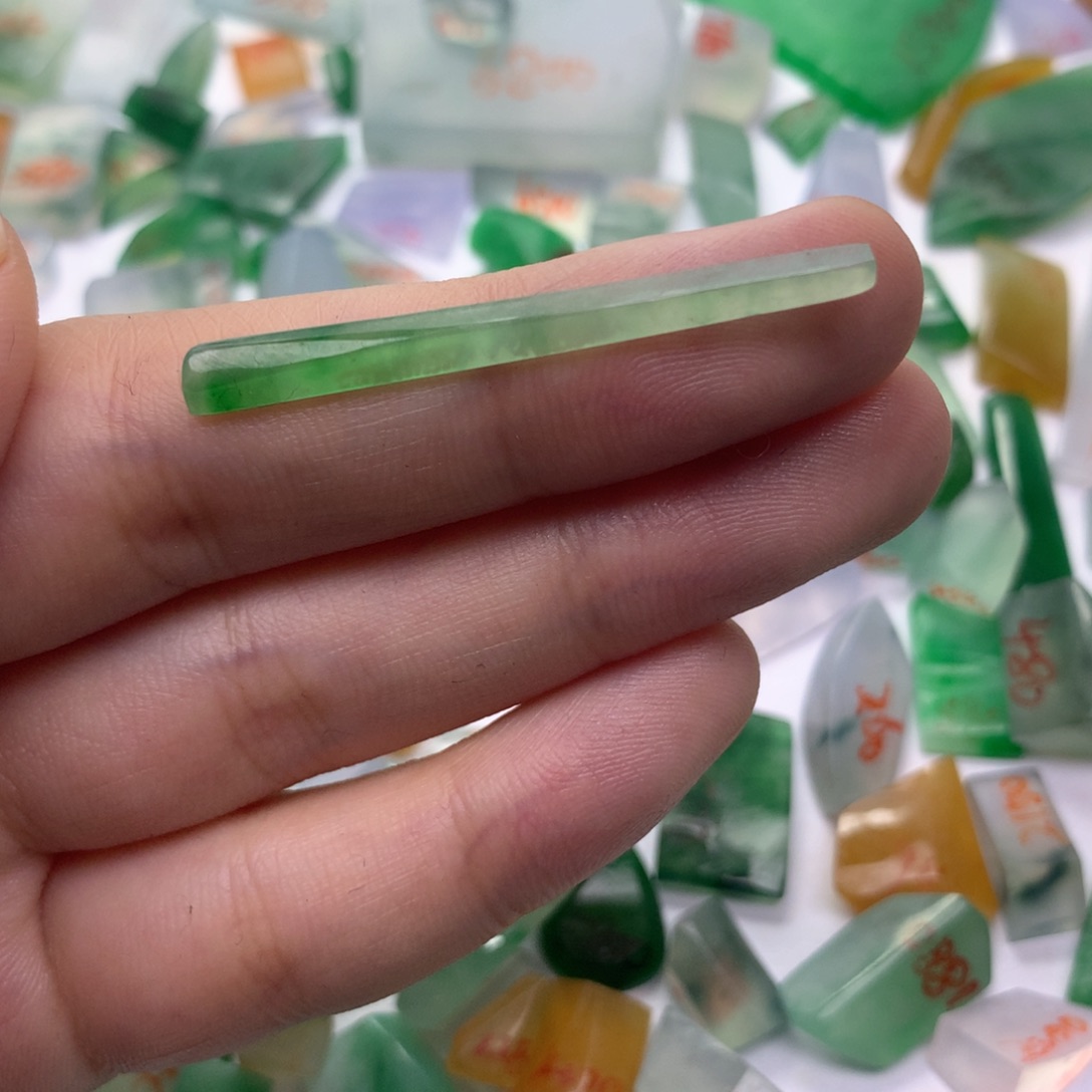 定制翡翠未镶嵌缅甸翡翠原石