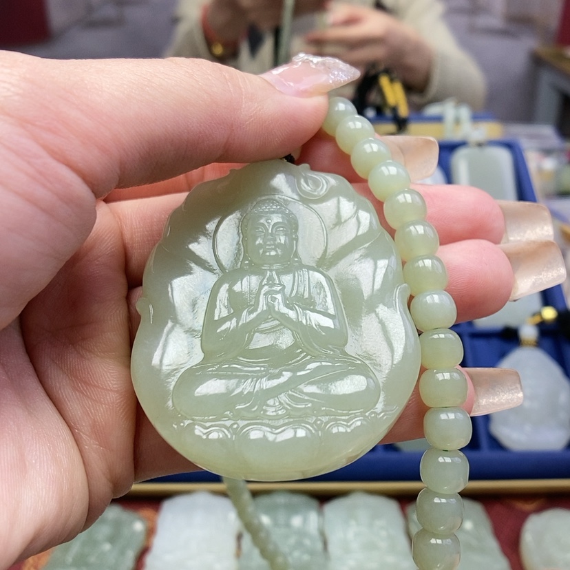 【闪购商品】和田玉颈饰未镶嵌然*