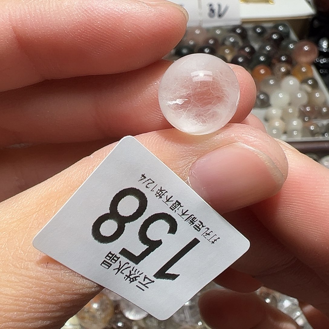 珠宝半成品水晶未镶嵌