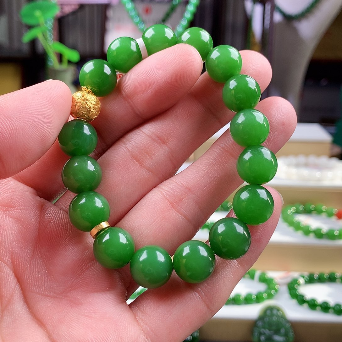 手链未镶嵌和田玉（碧玉）