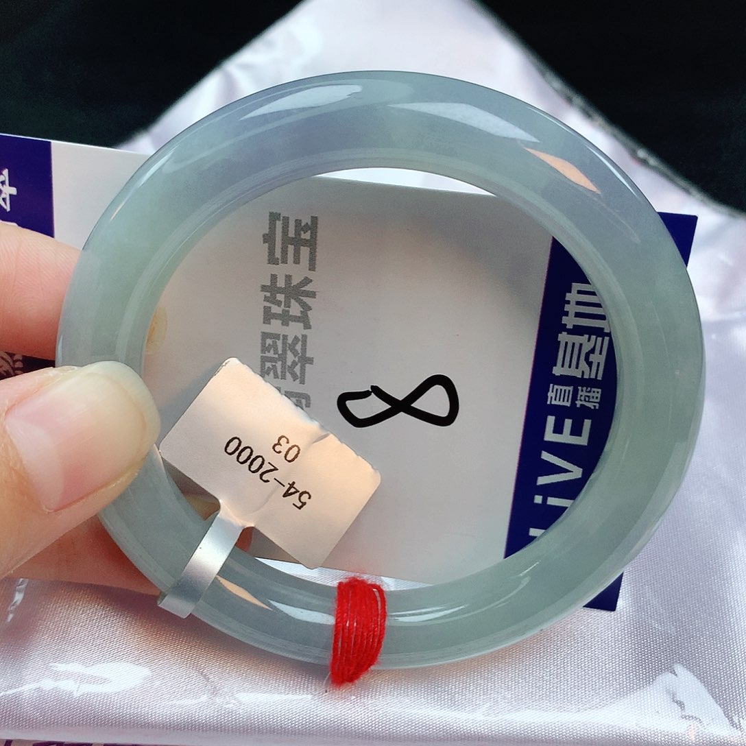 翡翠手镯未镶嵌缅甸天然A货翡翠手镯