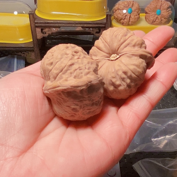 吊坠文玩核桃?****?文玩核桃