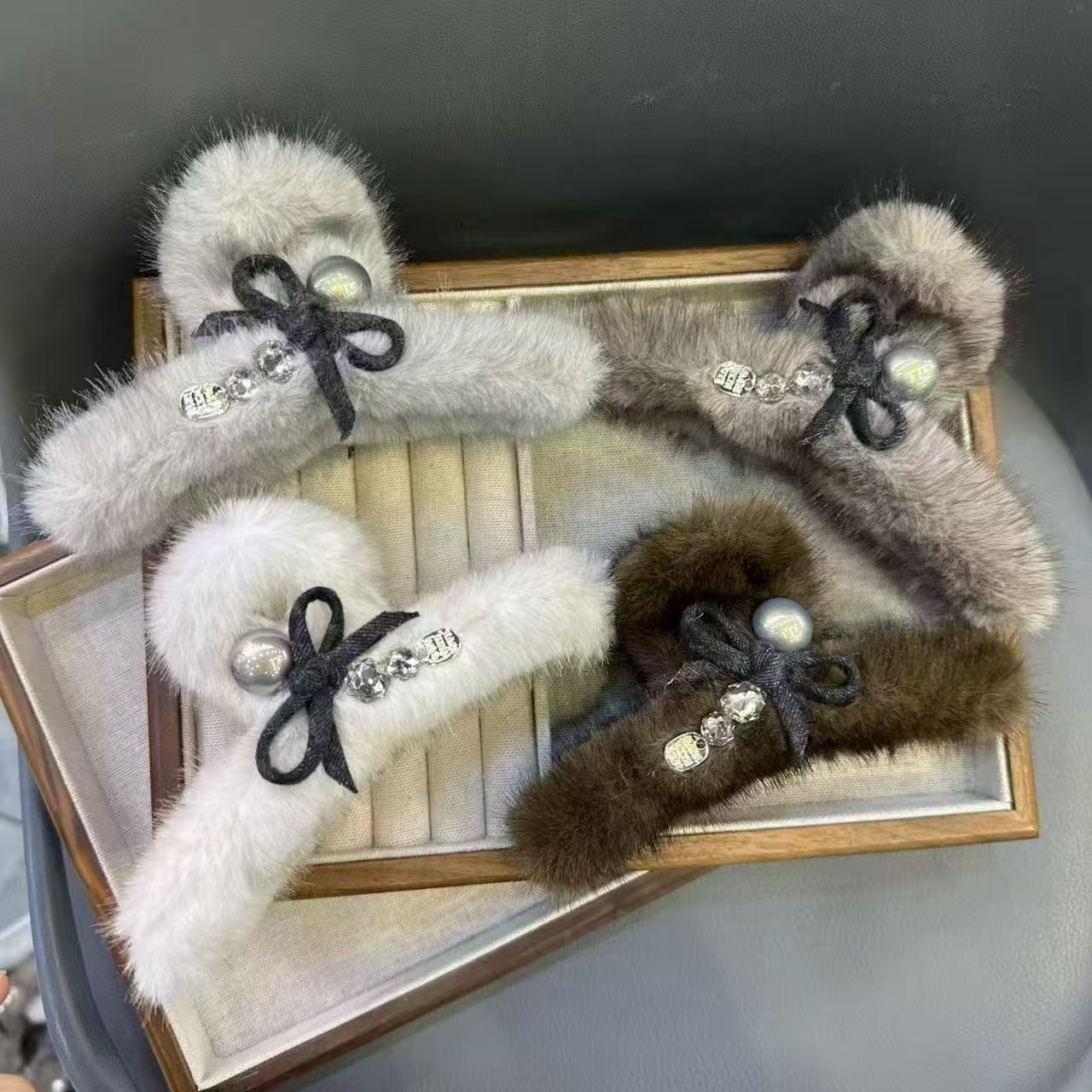 抓夹千金风优雅森系发夹经典猫耳头饰毛绒绒女气质